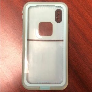 Lifeproof case for IPhone X